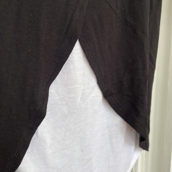 ASOS black and white nursing shirt - Picture 3 of 13